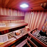 3 Z Moderne Wellnesswohnung - Sauna, Kamin, Parkplaetze 65M2 Bis 6 Per